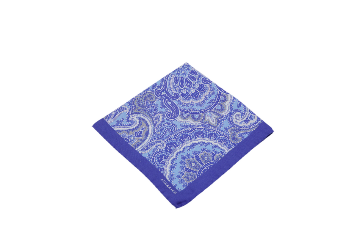 Einstecktuch Cajetan aus Seide in Hellblau mit Paisley