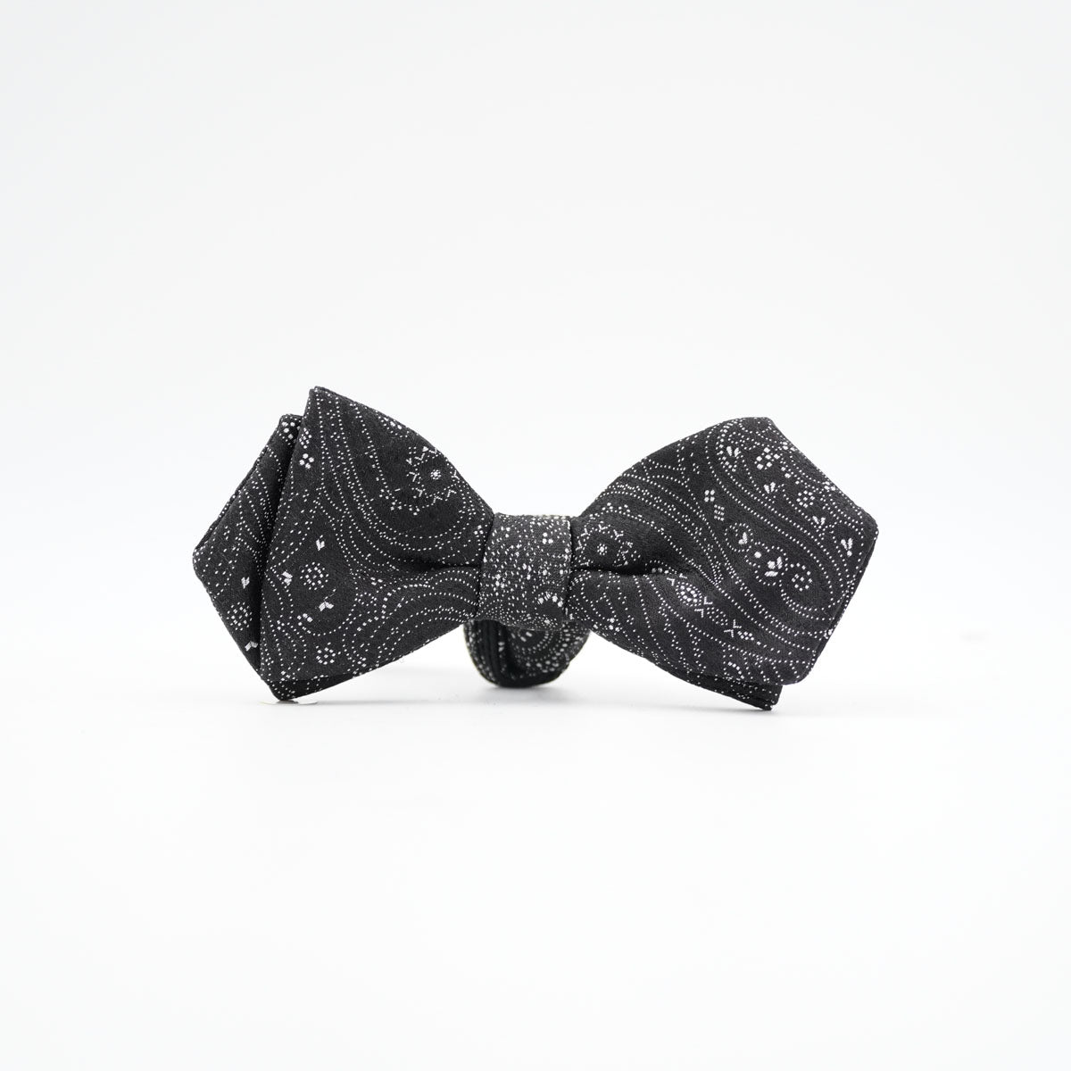 Fliege Midnight Paisley aus Seide in Schwarz