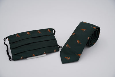 Bild von Krawatten-Masken-Set 'Gejagter Reineke' aus jeweils 100% Seide & 100% Baumwolle