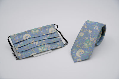 Bild von Krawatten-Masken-Set 'Sky Blue and Mint Geobotany' aus jeweils 100% Seide & 100% Baumwolle